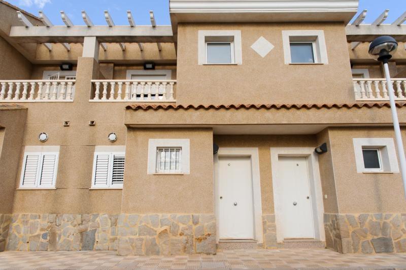 Chalet Coral Дения Екстериор снимка
